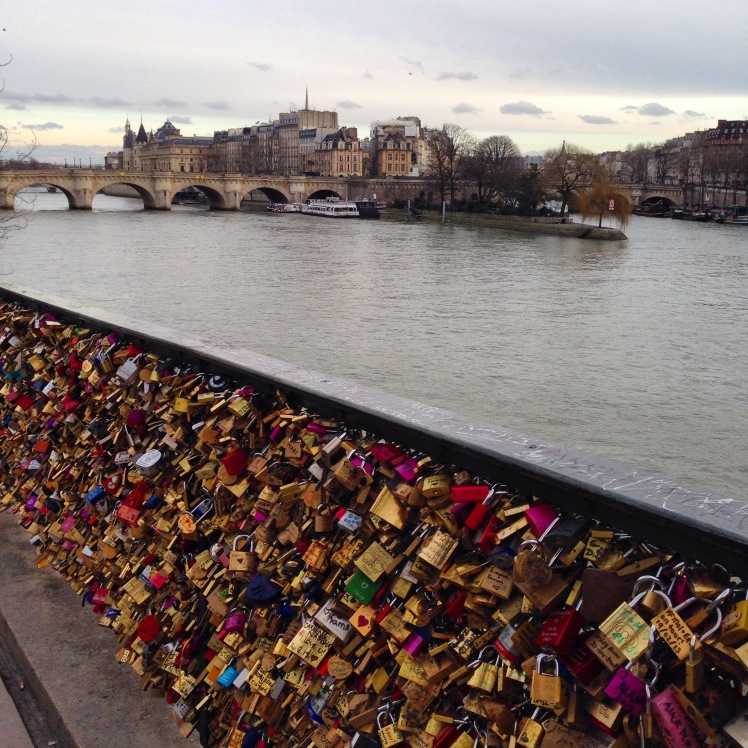 Love locks - Feeling divided about their interdiction, even though I understand the reason behind it. 